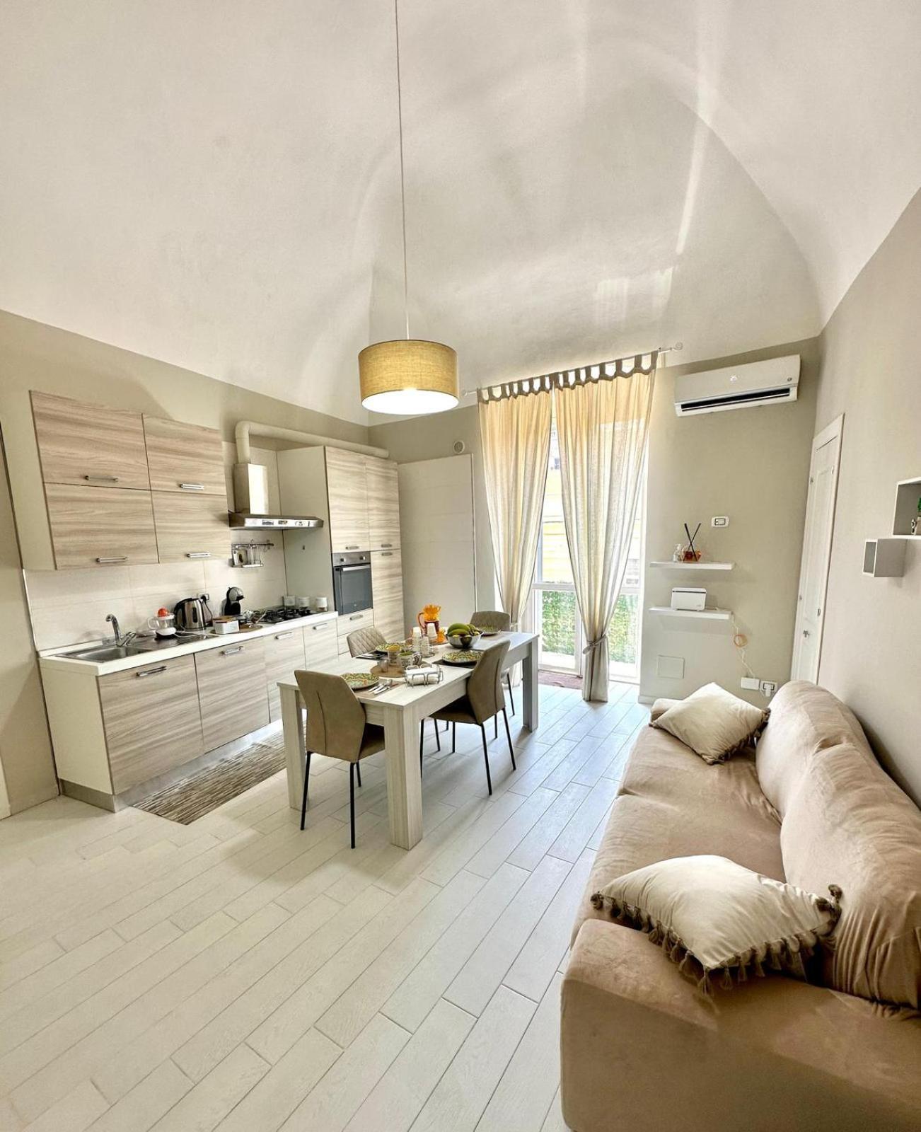 B&B La Reggia Del Sol 特拉尼 外观 照片
